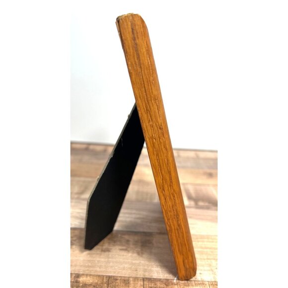 "Be The Light" Wooden Framed Canvas Art With Lantern & Floral Design - Picture 3 of 4